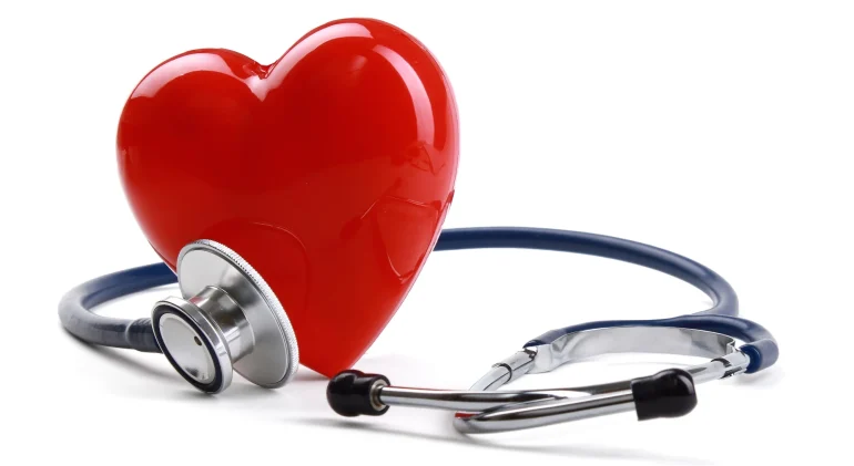 heart-stethoscope-2 heart-stethoscope-2